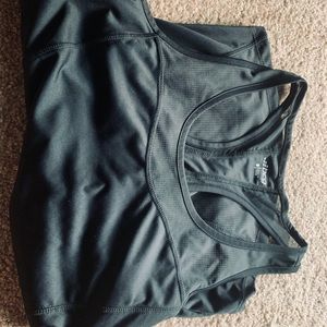 Workout tank top